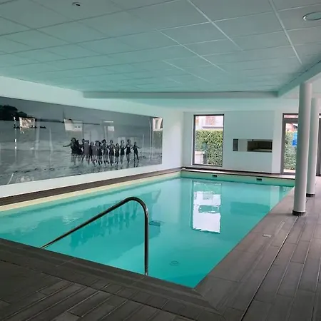 Jolie T2 En Rez-de-jardin A 150m Du *